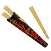 RAW Black King Size Cones 3 Pack 32pcsdisplay 3